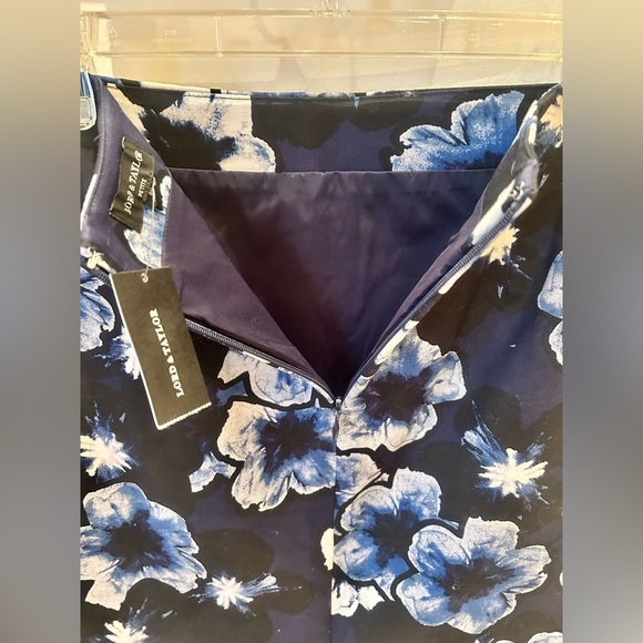 ** 3 FOR $50 ** NWT! Floral Skirt - Picture 5 of 7